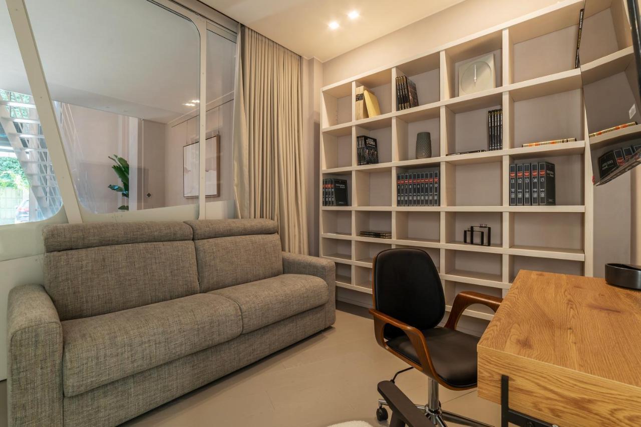 Studi Patrizi Dreaming Luxury Duplex Apartment Rome Luaran gambar